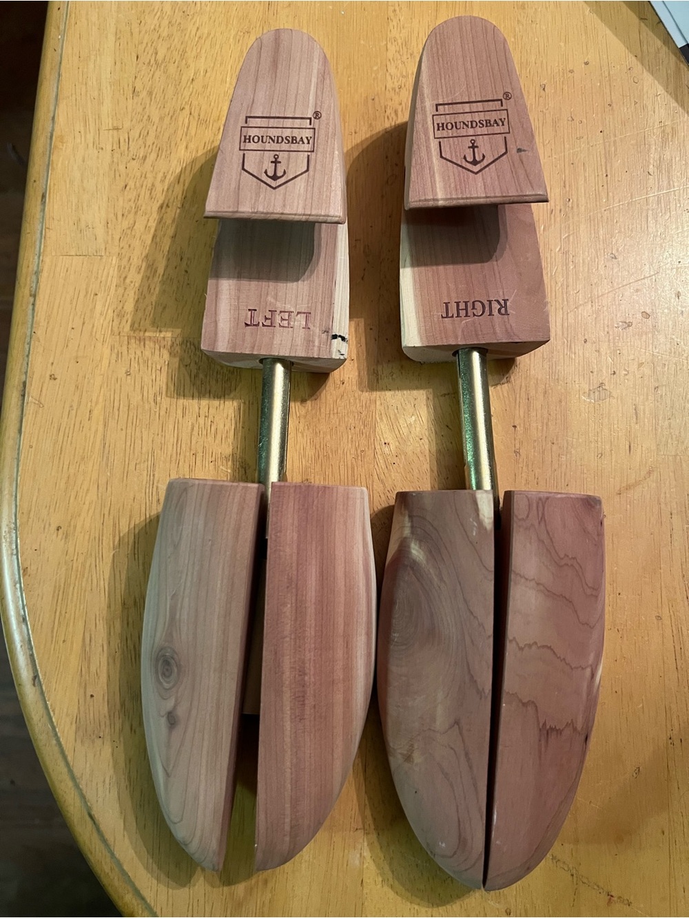 Houndsbay Cedar Shoe Tree Size Medium M Split Toe Stretcher Pair